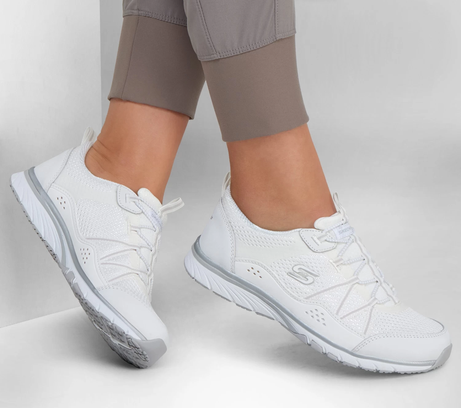 Skechers Gratis Sport 4 Skechers Gratis Sport - Image 2