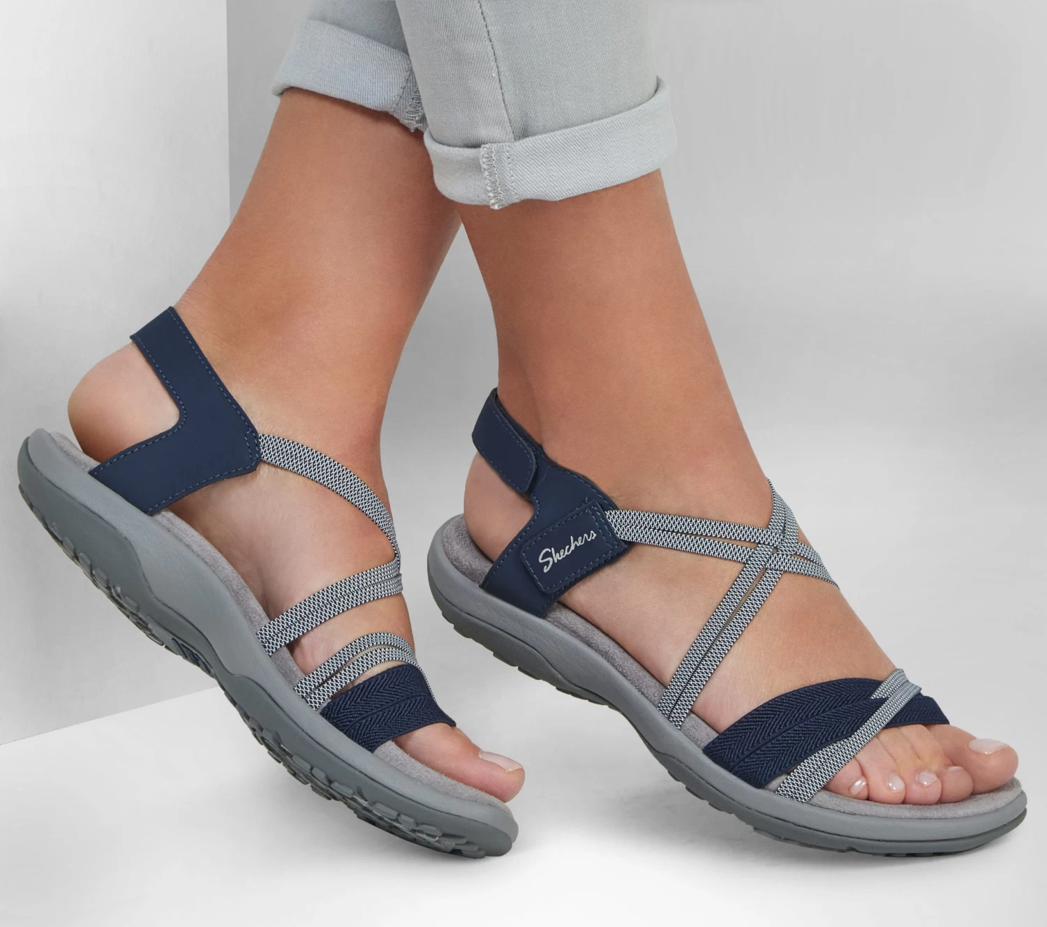 Skechers Reggae Slim - Takes Two 4 Skechers Reggae Slim - Takes Two - Image 2