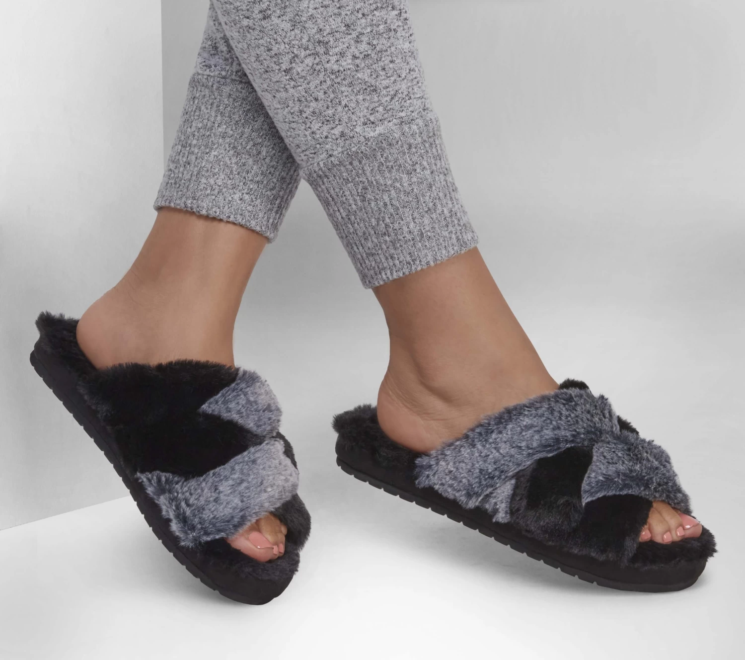 Skechers Cozy Slide - Lovely Vibes 4 Skechers Cozy Slide - Lovely Vibes - Image 2